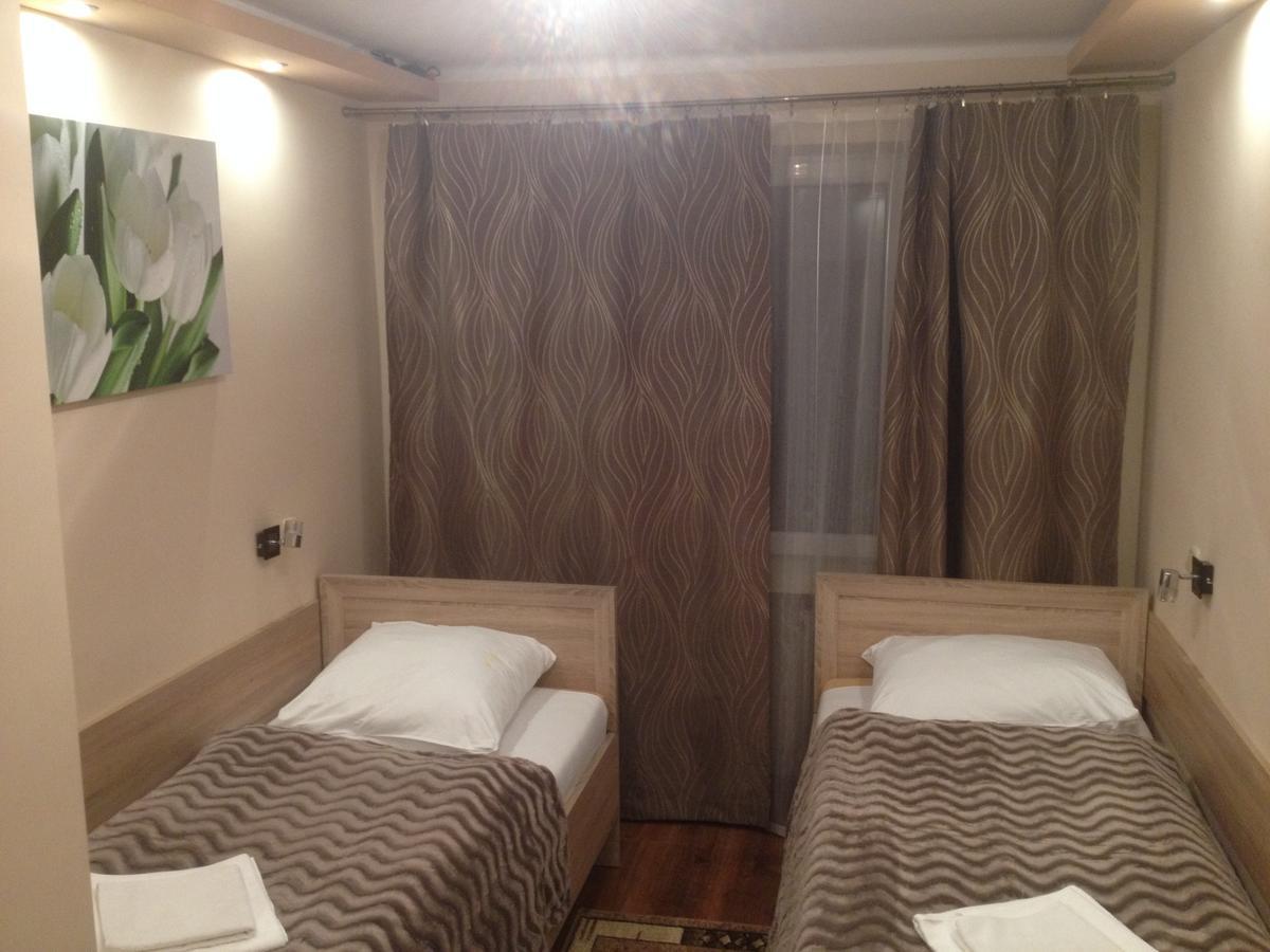 Hotel Mis Бохня Екстер'єр фото