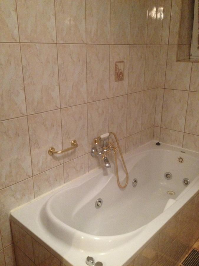 Hotel Mis Бохня Екстер'єр фото