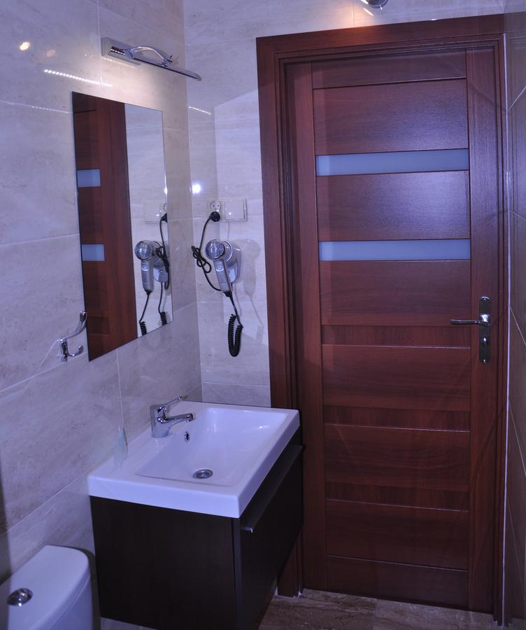 Hotel Mis Бохня Екстер'єр фото